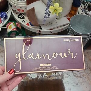 Profusion Cosmetics Glamour Smoky Eyeshadow Palette - Purple, Gold